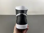 fragment Design x Union x Air Jordan 1 II7282-100