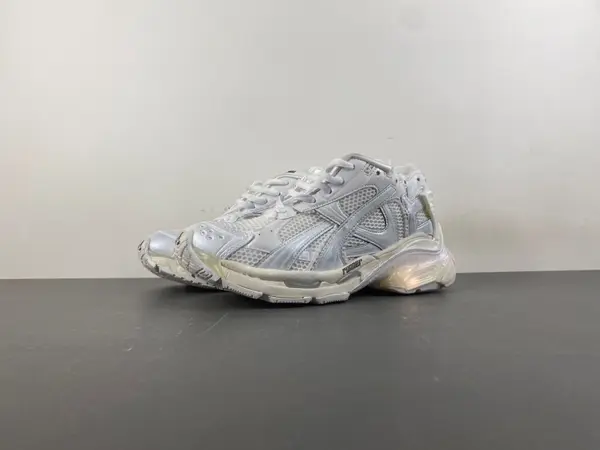 BALENCIAGA RUNNER LED