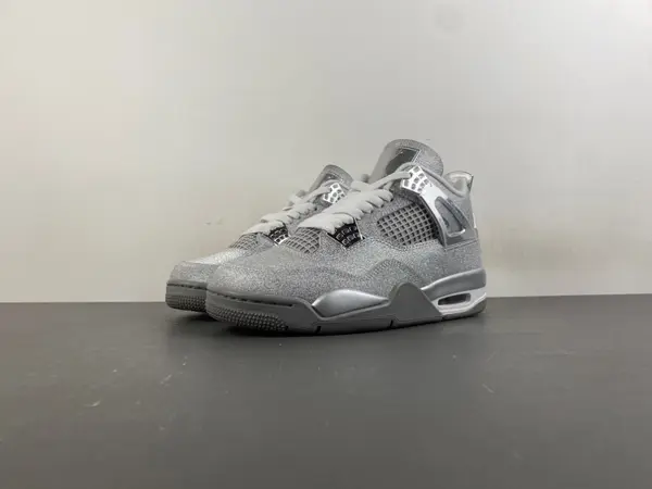 Air Jordan 4 Retro Diamond Silver Electroplated Colorway, Style Code FQ8138-092