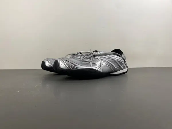 252Balenciaga Wmns Radar Slip-On 'Pink Black'  865868 WSTBL 0125