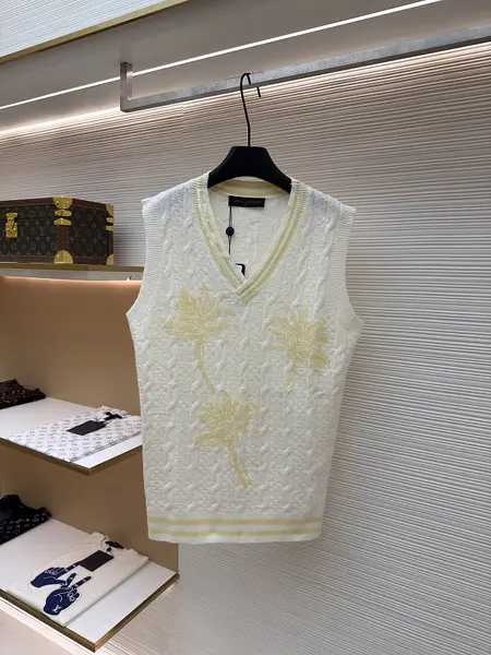 LOUIS VUITTON Letter Embroidery Floral Beaded Sequin Jacquard Knit Vest