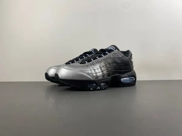 Palace x Nike Air Max 95 'Big Bubble - Metallic Silver' IQ7708-095