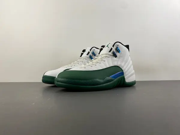 Air Jordan 12 “Bucks”CT8013-103