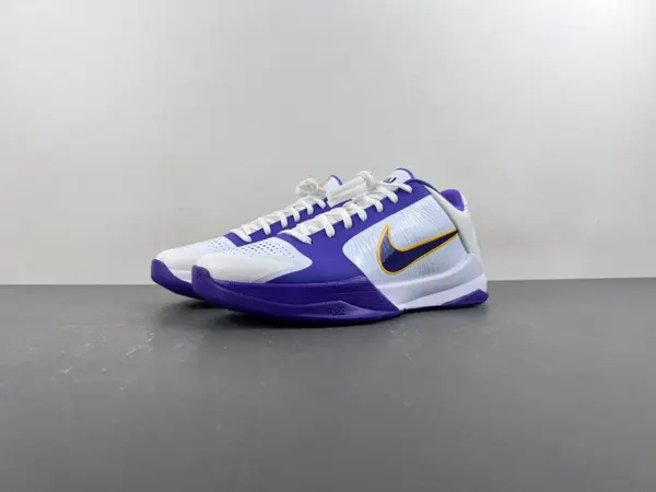 Zoom Kobe 5 Protro “Lower IM0557-102