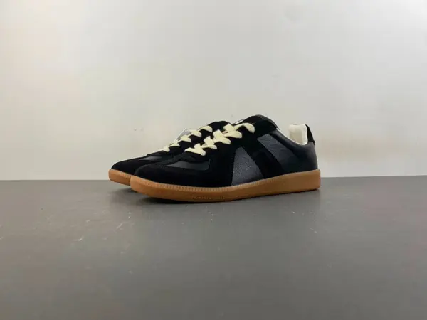Maison Margiela  Low-Top Sneakers