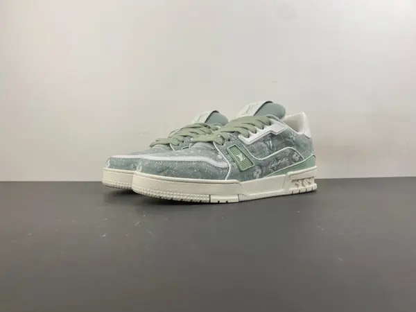 Louis Vuitton LV trainer
