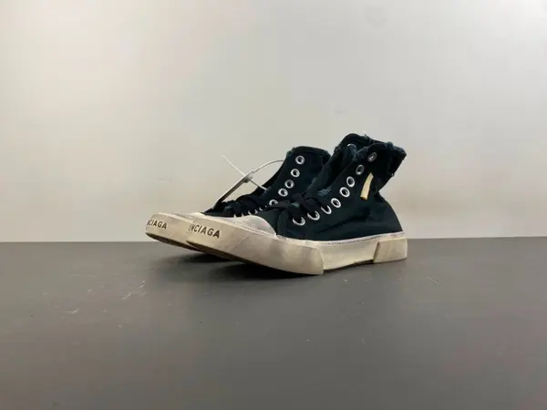 Balenciaga Paris High 'Destroyed - Black Distressed Denim' 688756-W3RCL-1095