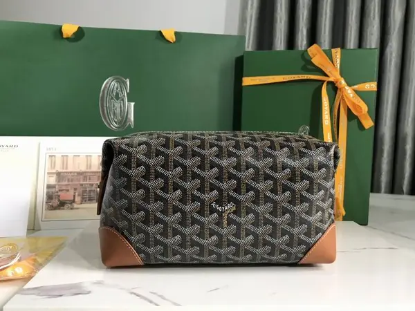 Goyard make-up bag