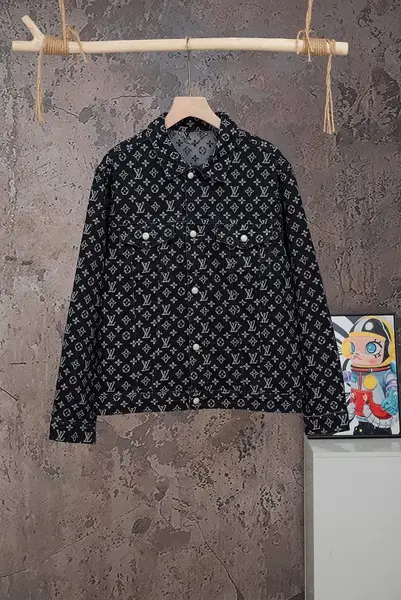 LOUIS VUITTON Jacket