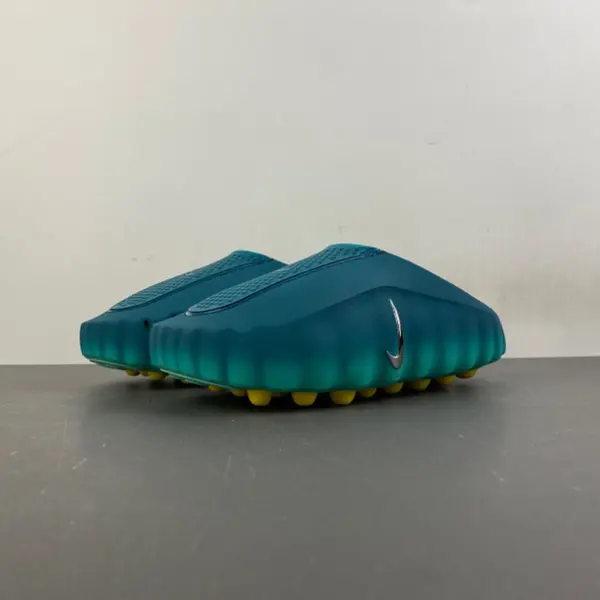 Nike Mind 001 'Team Red'