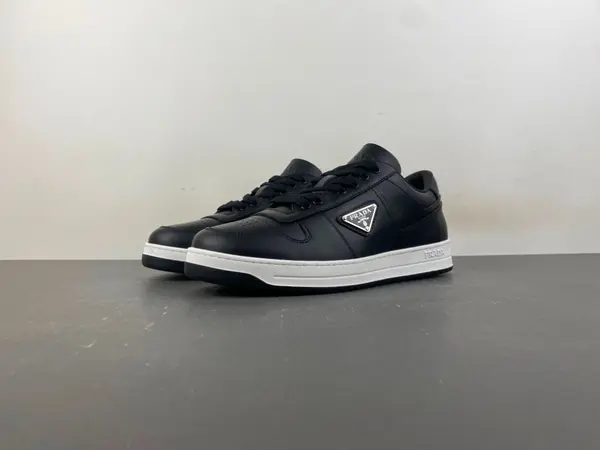 Prada Downtown Leather 'Black