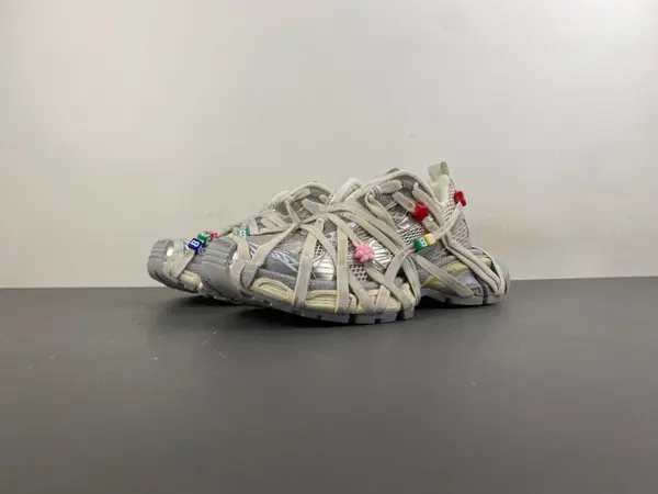 Balenciaga -PHANTOM SNEAKER 778697 W3XBD 9188
