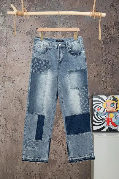 LOUIS VUITTON Jeans