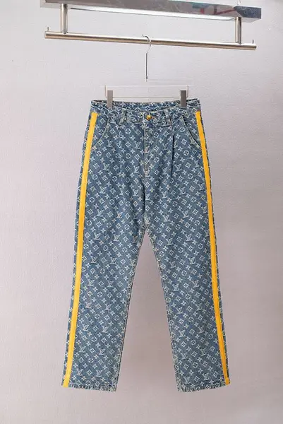 LOUIS VUITTON Jeans