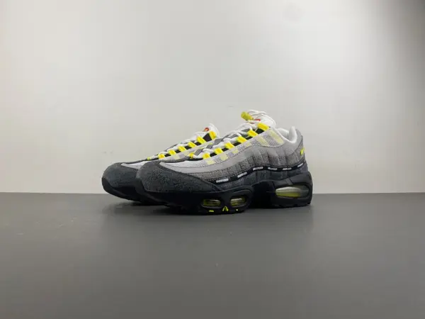 UNDEFEATED × Nike Air Max 95 Opti Yellow IB4523-002