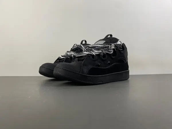Lanvin - All Black
