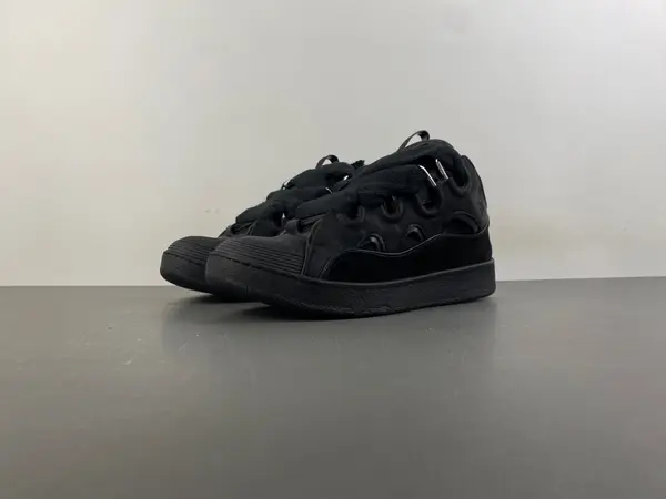 Lavin shoes