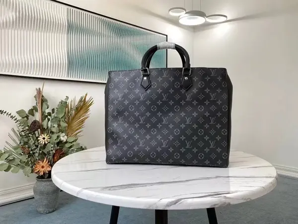 L*V BAG