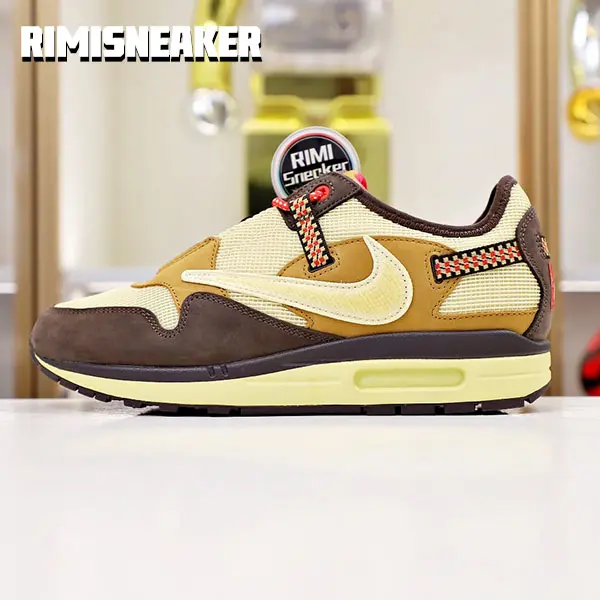 TRAVIS SCOTT NIKE AIR MAX 1 READY