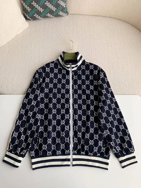 Gucci Men's knitted sweater jacket
