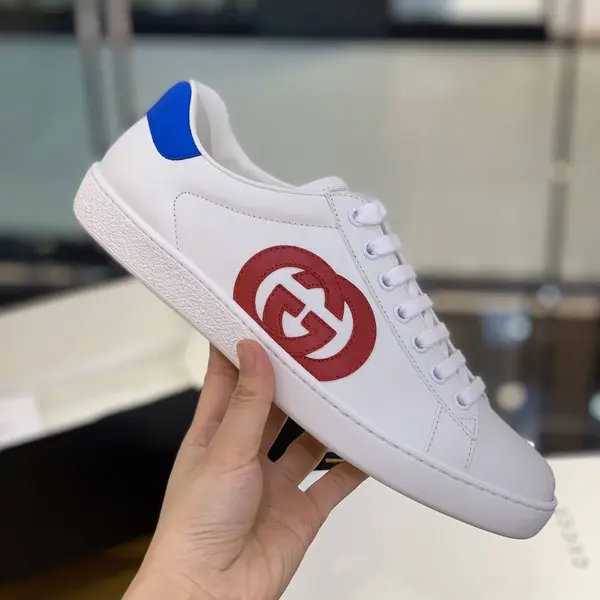 GU*Isneakers Support chip phone sensing