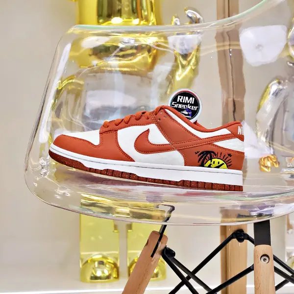 NIKE DUNK LOW SUN CLUB BURNT SUNRISE