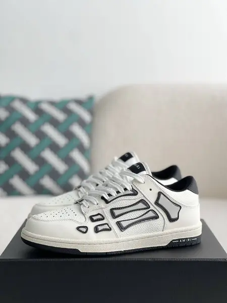 A*RI Bone Sneakers