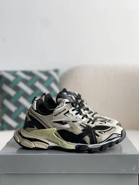 BLCG Runner Sneakers