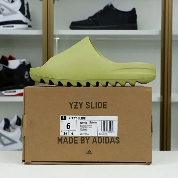 Yeezy Slide "Resin"FZ5904