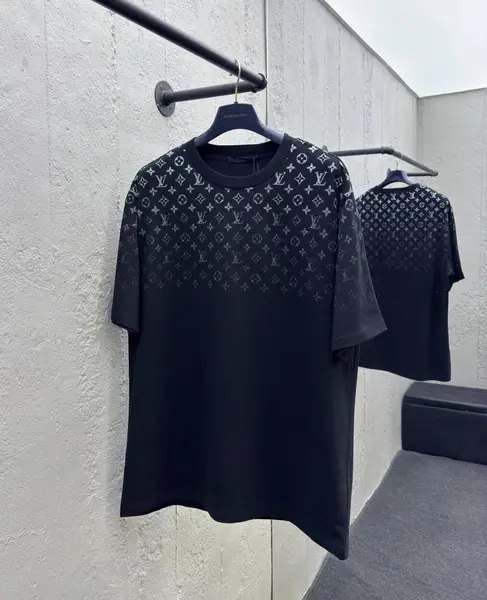 2025 New Gradient T Shirt