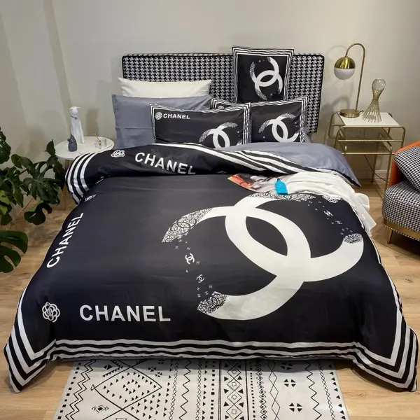 Bedding-Chanel four-piece s et