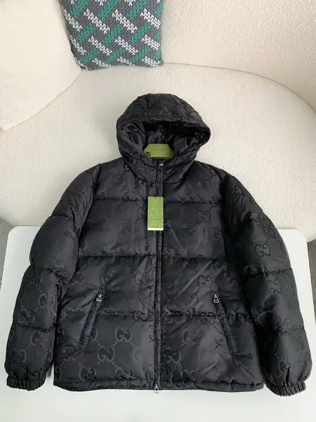 Gucci Boys Down jacket