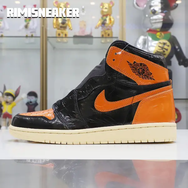 AIR JORDAN 1 RETRO HIGH OG 'SHATTERED BACKBOARD 3.0'