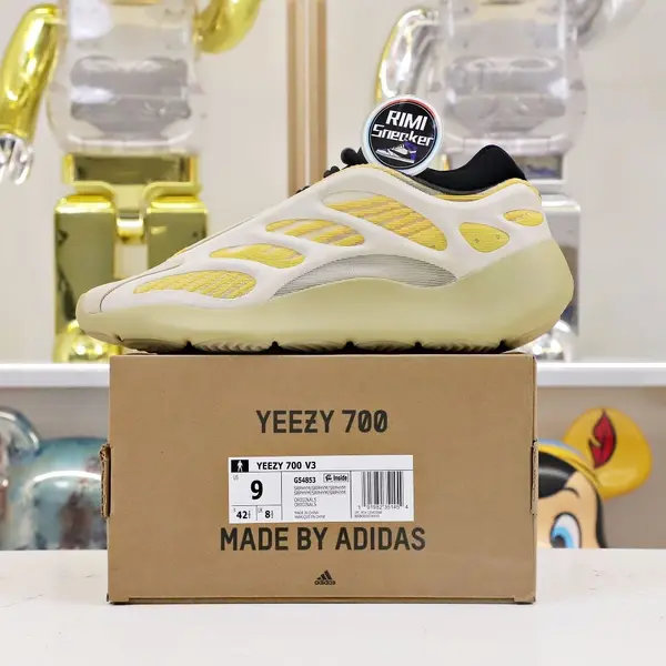YEEZY 700 V3 'SAFFLOWER'