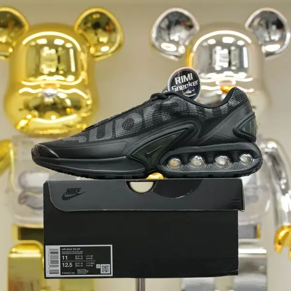 Supreme x Nike Air Max Dn