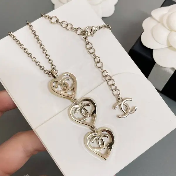 Chanel three heart necklace