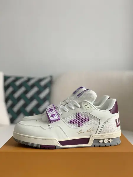 L*V TRAINER 1A98UX Sneakers Fall/Winter