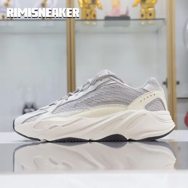 YEEZY BOOST 700 V2 'STATIC'
