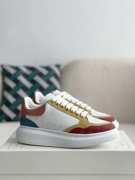Alexander McQueen MQ Jelly Tail Sneakers