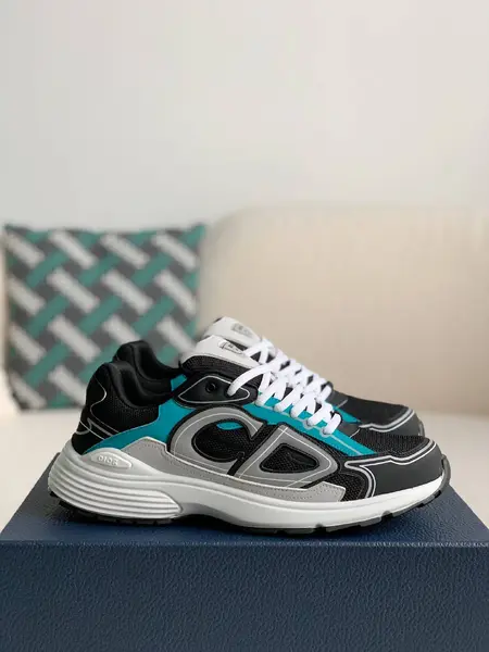 D*OR NEW ARRIVAL B30 Clunky Sneaker