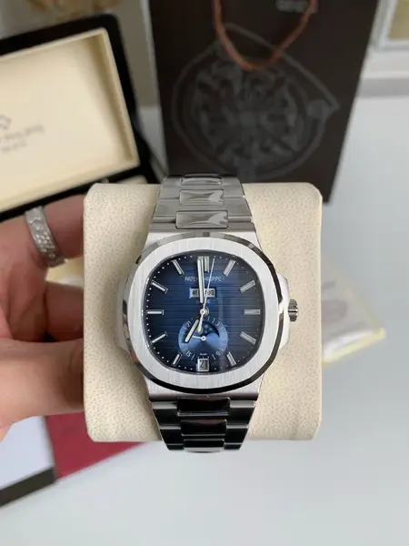PATEK PHILIPPE 5726 series watch