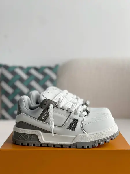 L*V TRAINER MAXI  SNEAKERS