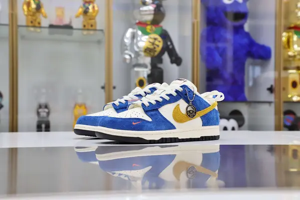 DUNK KASINA