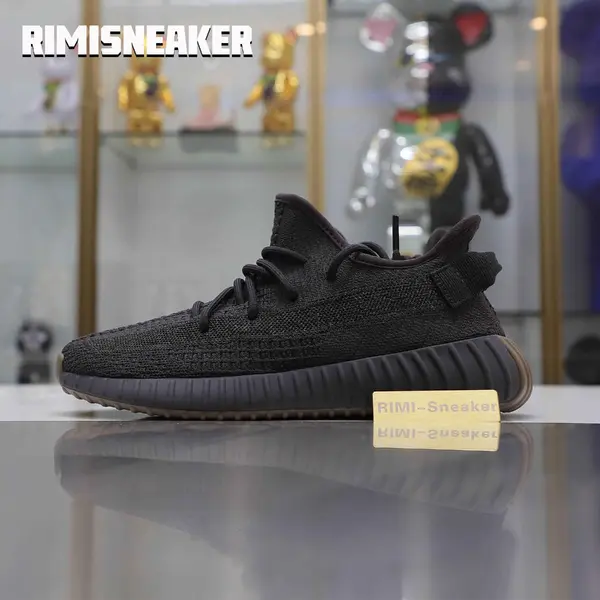YEEZY BOOST 350 V2 'CINDER REFLECTIVE'