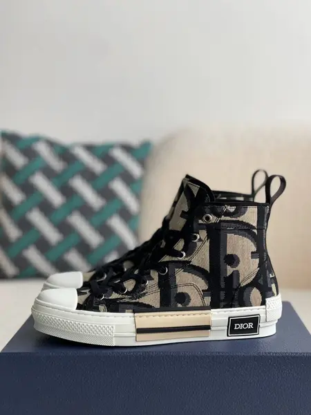 D*OR B23 Sneaker High