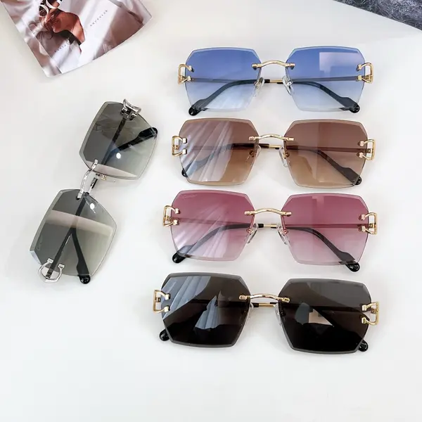 C.a.r.t.i.e.r  Sunglasses