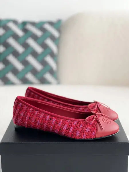 CH*EL Casual shoes