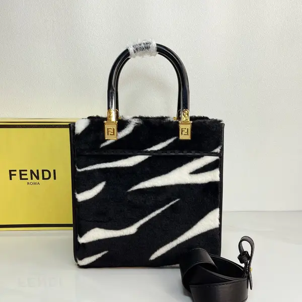 Fendi Tote Bag "Sunshine Tote Bag" Model: 8836 Black and White Pattern Size 23ⅹ22cm