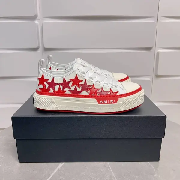A*RI Sneakers