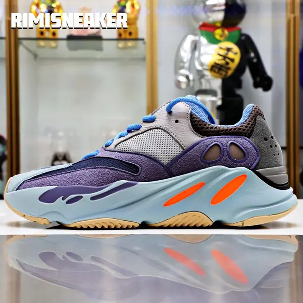 YEEZY BOOST 700 'CARBON BLUE'